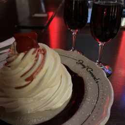 Schaum Torte