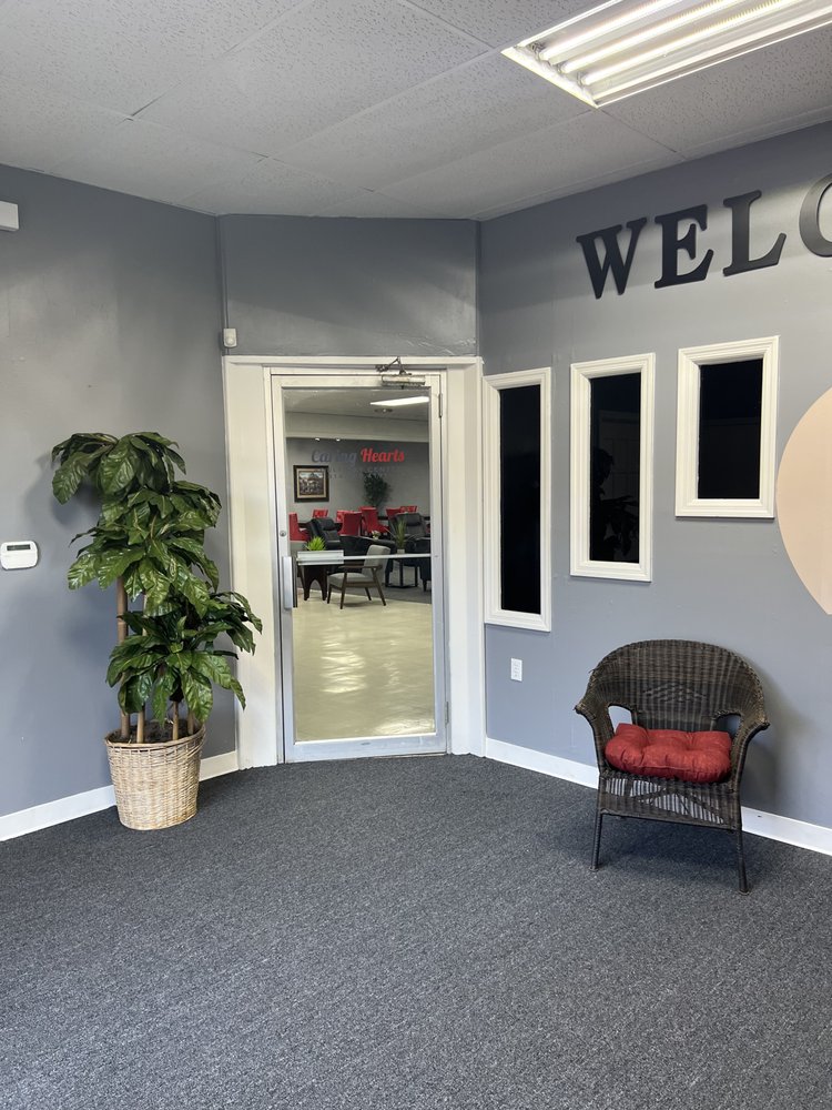 Caring Hearts Adult Daycare - childcare center in Kansas City, MO