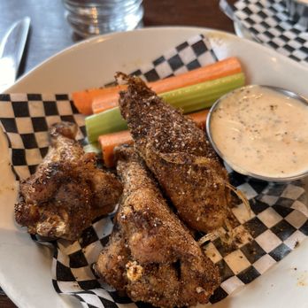 The Post Mountain House Estes Park - SMOKED CHICKEN WINGS - Chicken Shop Near Me - Estes Park, Colorado The Post Mountain House Estes Park - SMOKED CHICKEN WINGS - Chicken Shop Near Me - Estes Park, Colorado
