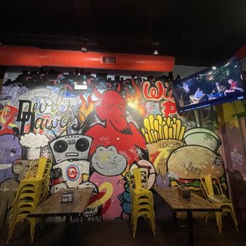 Devil Dawgs-Wicker Park - Hot Dogs Near Me - Chicago, Illinois