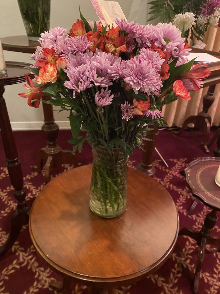 CENTRAL MARKET FLORIST Updated July 2024 873 New Loudon Rd, Latham