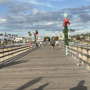 Seal Beach Pier - View of the pier and sky - Parks Near Me - Seal Beach, California Seal Beach Pier - View of the pier and sky - Parks Near Me - Seal Beach, California