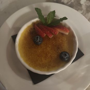 1928 Beacon Hill - crème brûlée - American Near Me - Boston, Massachusetts 1928 Beacon Hill - crème brûlée - American Near Me - Boston, Massachusetts