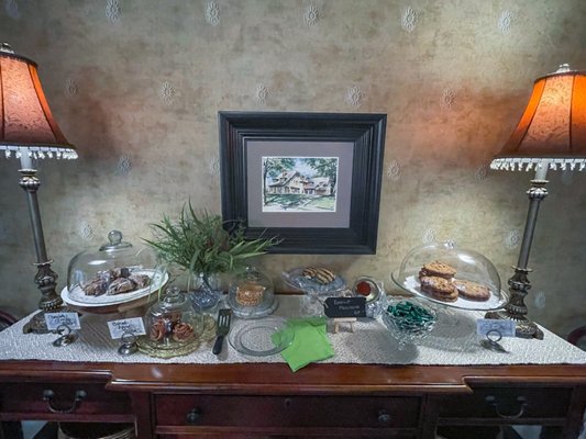 The Leonard At Logan House by null
