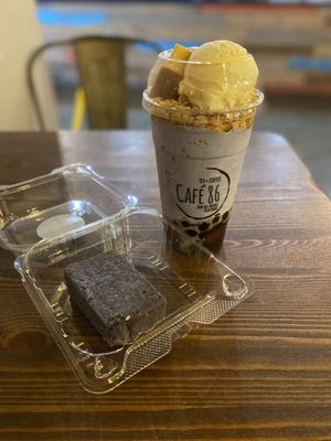 Café 86 - Las Vegas by null