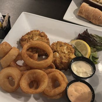 Conestoga Restaurant - Crab Cake Dinner - Bars Near Me - Lancaster, Pennsylvania Conestoga Restaurant - Crab Cake Dinner - Bars Near Me - Lancaster, Pennsylvania