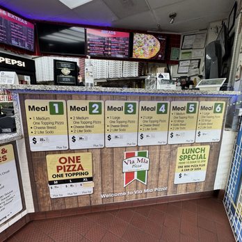 Via Mia Pizza - Inside - Pizza Near Me - San Jose, California Via Mia Pizza - Inside - Pizza Near Me - San Jose, California