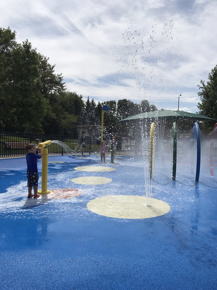 MOORE PARK SPRAY GROUND Updated November 2024 600 Parker Ct, Geneva