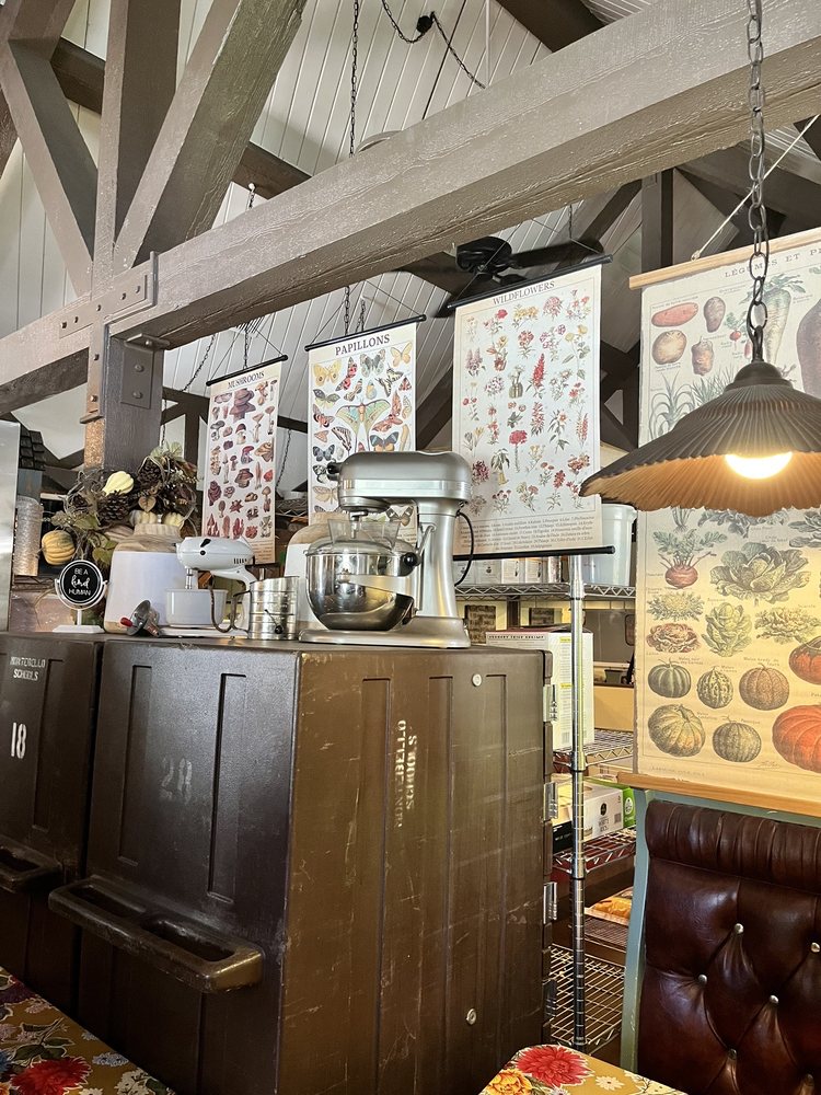 PICKLES PIE SHOP 402 Photos & 344 Reviews 829 W Big Bear Blvd, Big