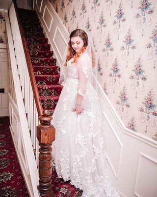 carries bridal collection