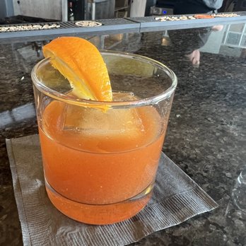 Altezza - Cinnamon apple cocktail - Lounges Near Me - Telluride, Colorado