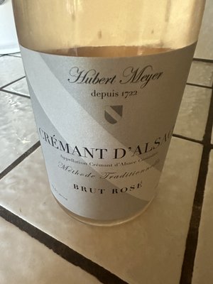 Cordial Cellar and Lounge by null