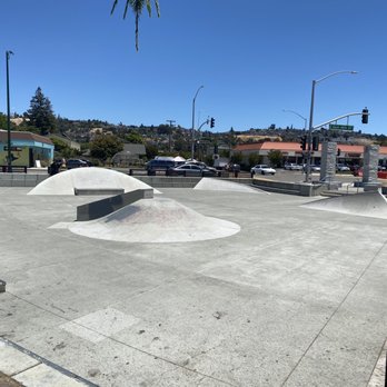Jack Holland Skatepark - Skatepark. - Skate Parks Near Me - San Leandro, California