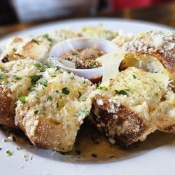 Garlic knots