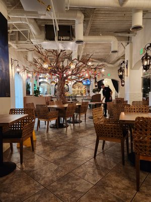 Landeros Mexican Grill + Cantina by null
