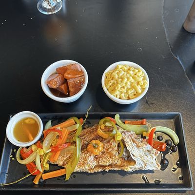 SHATTAZ JERK BAR & GRILL by null