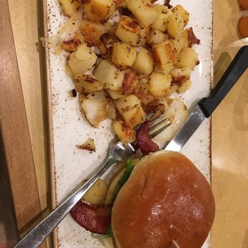 First Watch - Breakfast & Brunch Near Me - Clearwater, Florida