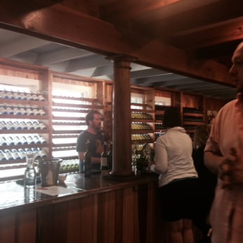 Jefferson Vineyards - Tasting bar - Wineries Near Me - Charlottesville, Virginia Jefferson Vineyards - Tasting bar - Wineries Near Me - Charlottesville, Virginia