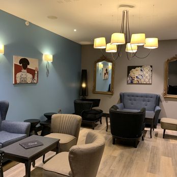 Appart'City Collection Nîmes Arènes - Lounge area - Hotels Near Me - Nîmes, 30