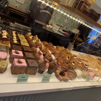 Zeppola Cafe - It was hard to narrow down our choices! - Bakeries Near Me - Las Vegas, Nevada