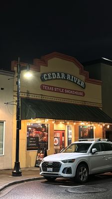 Cedar River BBQ by null