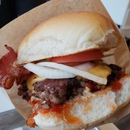 Fiery Furnace Bacon Cheeseburger