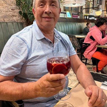 Dora - Sangria - Tapas Bars Near Me - Barcelona, B