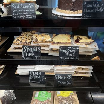 Edelweiss Mountain Deli - baked goods - Grocery Near Me - Stowe, Vermont Edelweiss Mountain Deli - baked goods - Grocery Near Me - Stowe, Vermont
