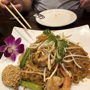 Hunsa Thai Kitchen - Thai Near Me - Seabrook, Texas Hunsa Thai Kitchen - Thai Near Me - Seabrook, Texas