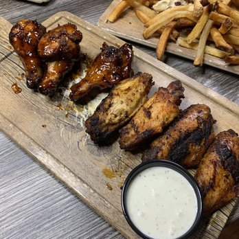 Flamme Burger - Keystone - Wood Fire Wings - Burgers Near Me - Indianapolis, Indiana