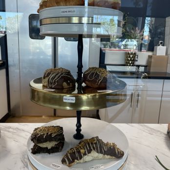 Blooming Buns Bakehouse  - So many Dubai chocolate choices - Bakeries Near Me - Las Vegas, Nevada