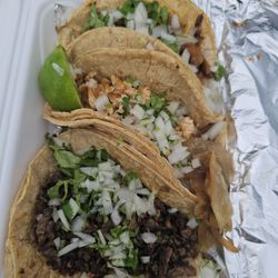 3 tacos