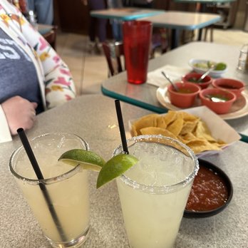Los Carboncitos - two drinks on a table - Tacos Near Me - Denver, Colorado Los Carboncitos - two drinks on a table - Tacos Near Me - Denver, Colorado