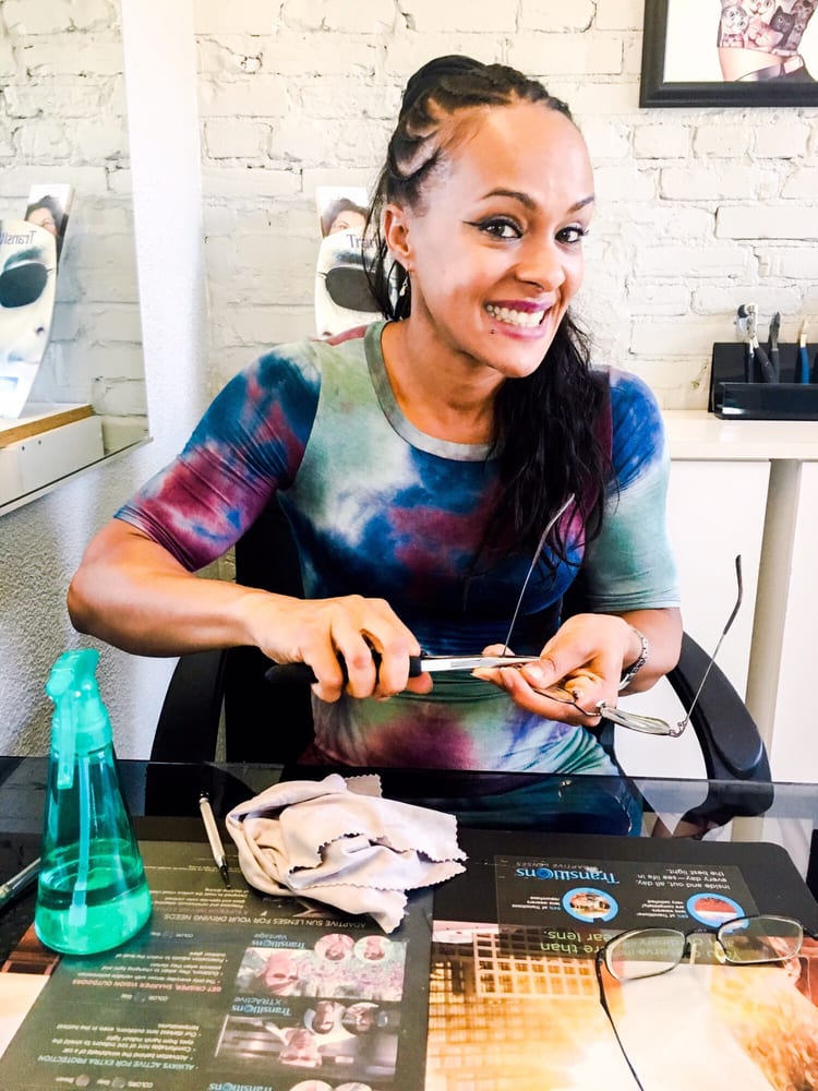 EYE CARE OPTICAL 4609 Independence Ave, Kansas City, Missouri