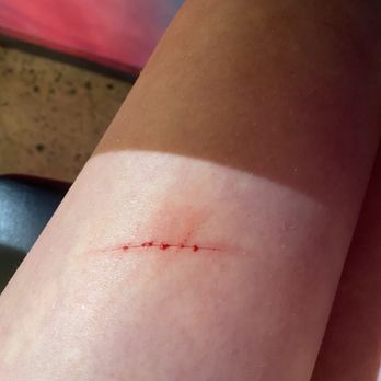 Groovy Beast - My Gf's leg. - American Near Me - Gastonia, North Carolina