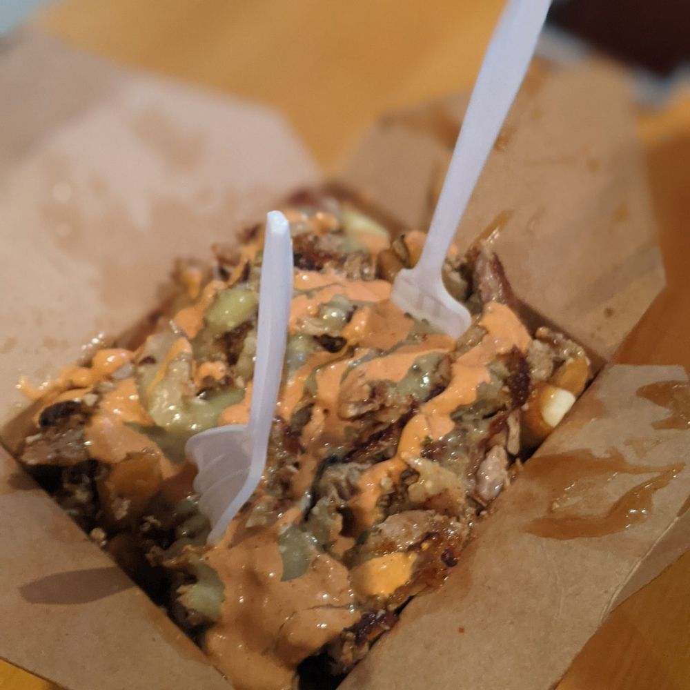 Chicken poutine- CLLLUCCKKING yummy! Chicken poutine- CLLLUCCKKING yummy!
