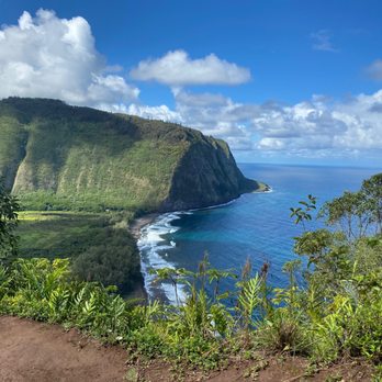 Waipio Valley Shuttle - Tours Near Me - Honokaa, Hawaii
