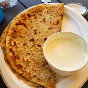 Delhiwala Chaat Restaurant - Gobi Paratha - Indian Near Me - Sunnyvale, California