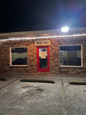 Miss Thai & Ramen Noodles Café by null