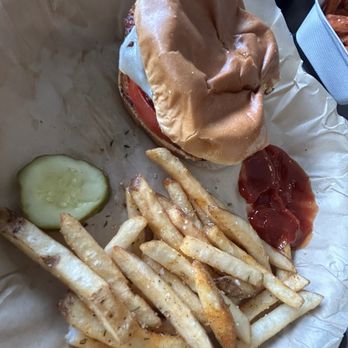 Farmview Market - Pecan crusted chicken sandwich with fries - Butcher Near Me - Madison, Georgia Farmview Market - Pecan crusted chicken sandwich with fries - Butcher Near Me - Madison, Georgia