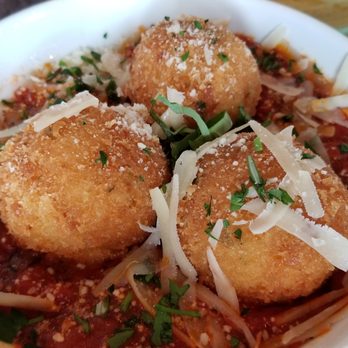 Cantine - Arancini balls - Wine Bars Near Me - Broadview Heights, Ohio