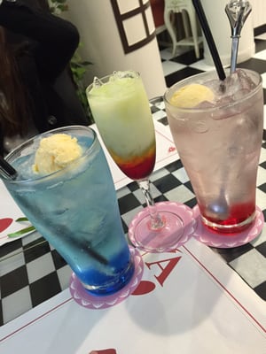 Alice Is Coming by null