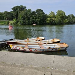 Hoyt Lake - Row boats for rent