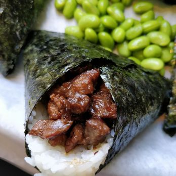 Oori Triangles - Short rib - Japanese Near Me - Albany, California
