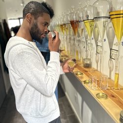 Loomen Labs - Picking our candle scents.