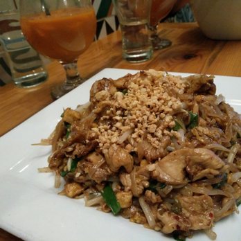 Khao San Road - Three Flavours Pad Thai with chicken - Thai Near Me - Toronto, Ontario Khao San Road - Three Flavours Pad Thai with chicken - Thai Near Me - Toronto, Ontario