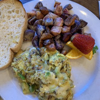 Sweet Maple - Frisco scramble - American Near Me - San Francisco, California Sweet Maple - Frisco scramble - American Near Me - San Francisco, California
