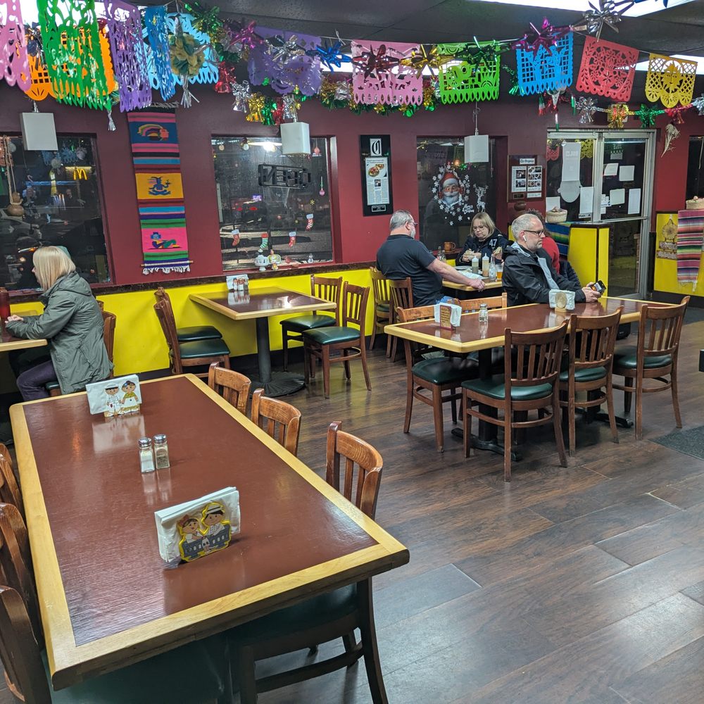 Ki’ikibáa - Seating - Mexican Near Me - Portland, Oregon