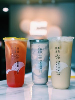 Sunright Tea Studio - Diamond Bar by null