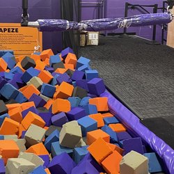 Altitude Trampoline Park - Skokie - Worn trapeze bar